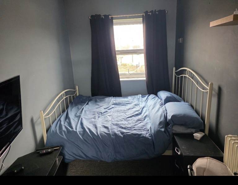 Room to rent in pilning