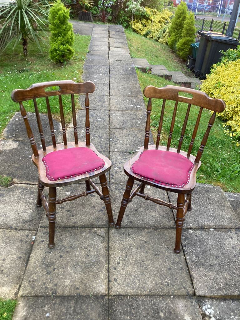 A pair of 19th century Windsor chairs, with fabric seat pads (delivery available)