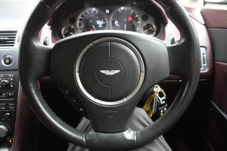 ASTON MARTIN VANTAGE 4.3 V8 2007
