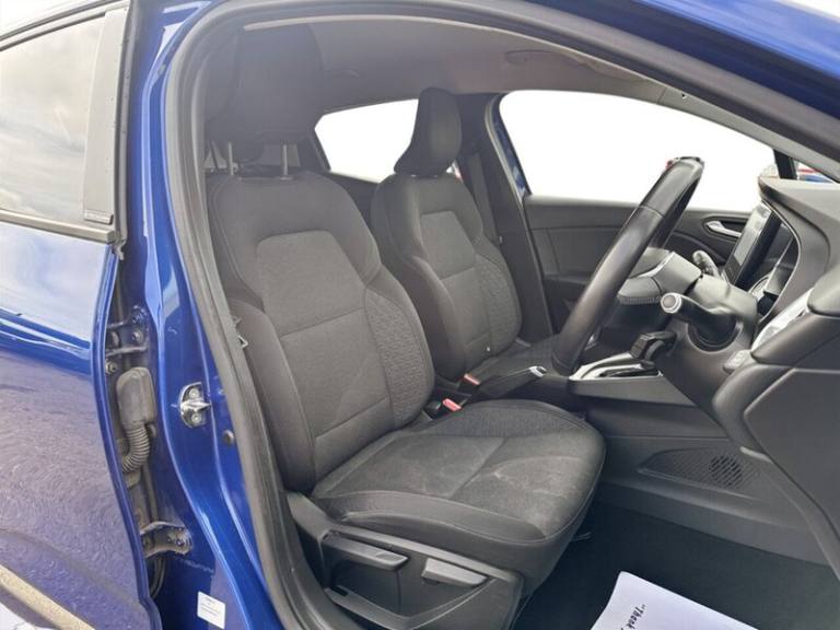 2021 Renault Clio 1.6 E-TECH Hybrid 140 Iconic 5dr Auto HATCHBACK PETROL/ELECTRIC Automatic