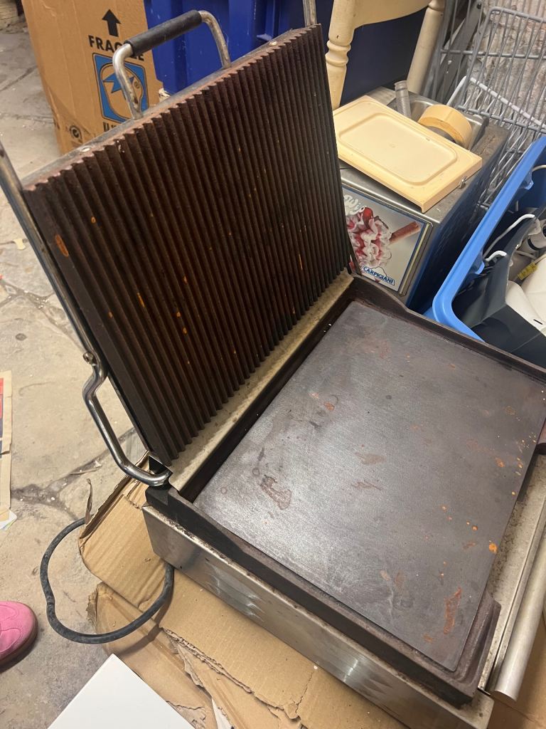 Grill spare or repair 