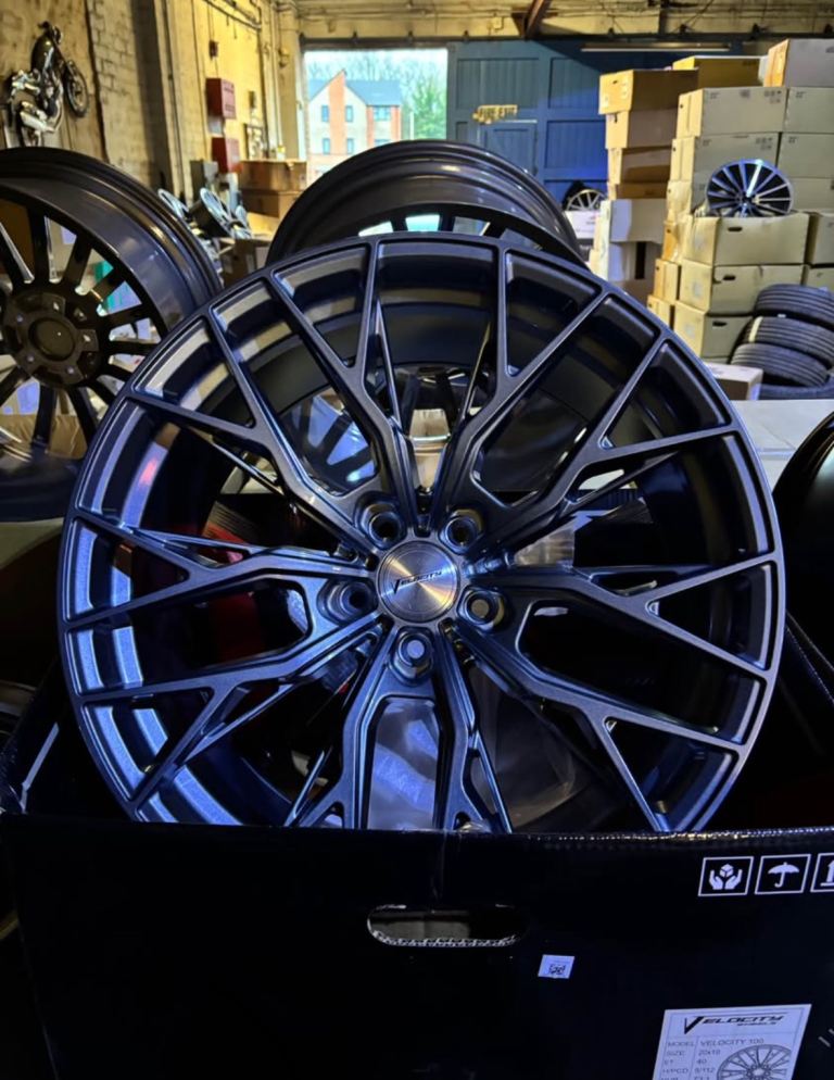 BRAND NEW 20” 10J 5x112 VELOCITY ALLOY WHEELS BMW AUDI MERCEDES VOLKSWAGEN SKODA ETC