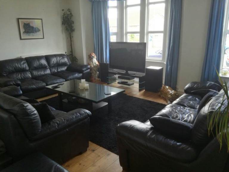 Brislington room in shared house