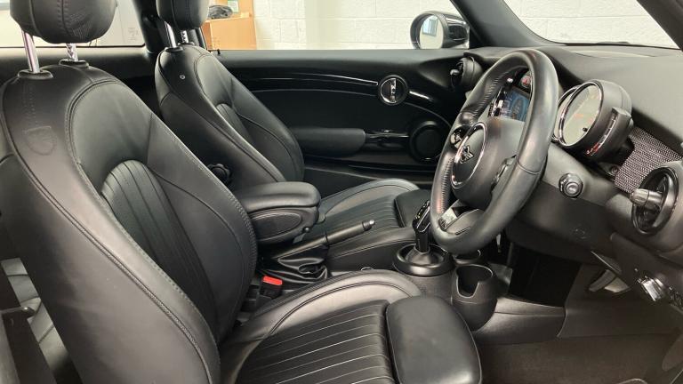 2022 MINI Hatch 2.0 Cooper S Exclusive 3dr Auto Petrol Hatchback Hatchback Petrol Automatic