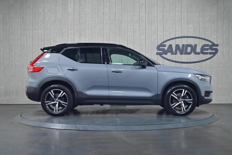 2021 Volvo XC40 2.0 B4 MHEV R-Design Auto Euro 6 (s/s) 5dr ESTATE Petrol/Electric Hybrid Automatic