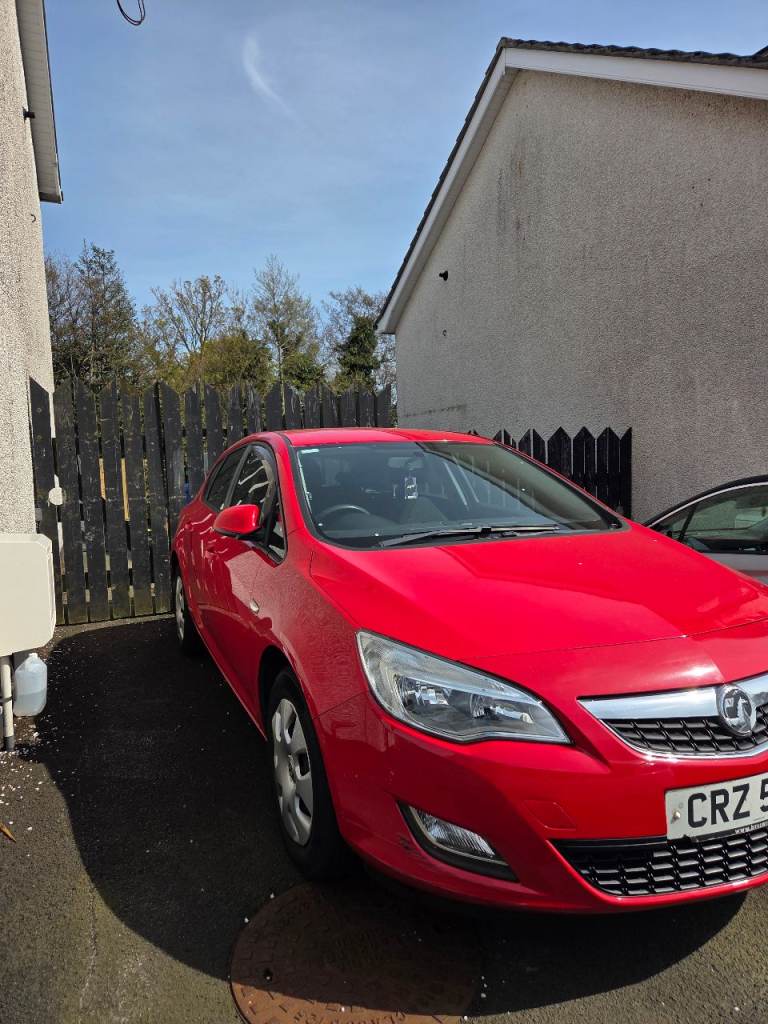 Vauxhall, ASTRA, Hatchback, 2011, Manual, 1398 (cc), 5 doors