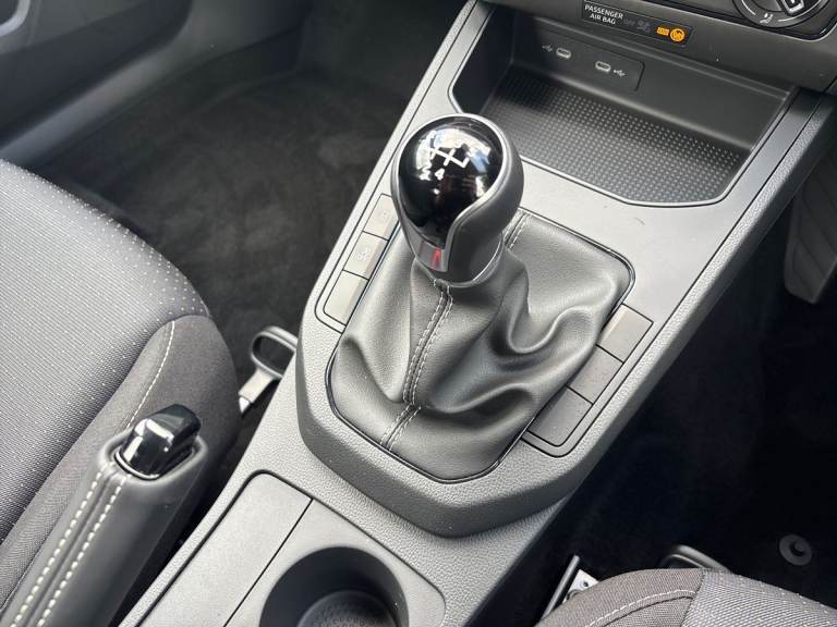 2025 SEAT Ibiza 1.0 TSI 95 SE Technology 5dr Hatchback PETROL Manual