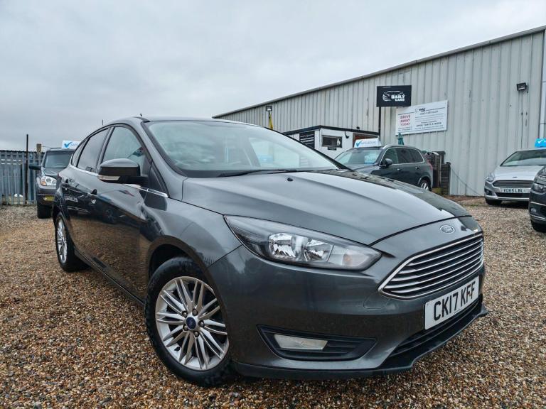 2017 Ford Focus 1.0T EcoBoost Zetec Edition Euro 6 (s/s) 5dr HATCHBACK Petrol Manual