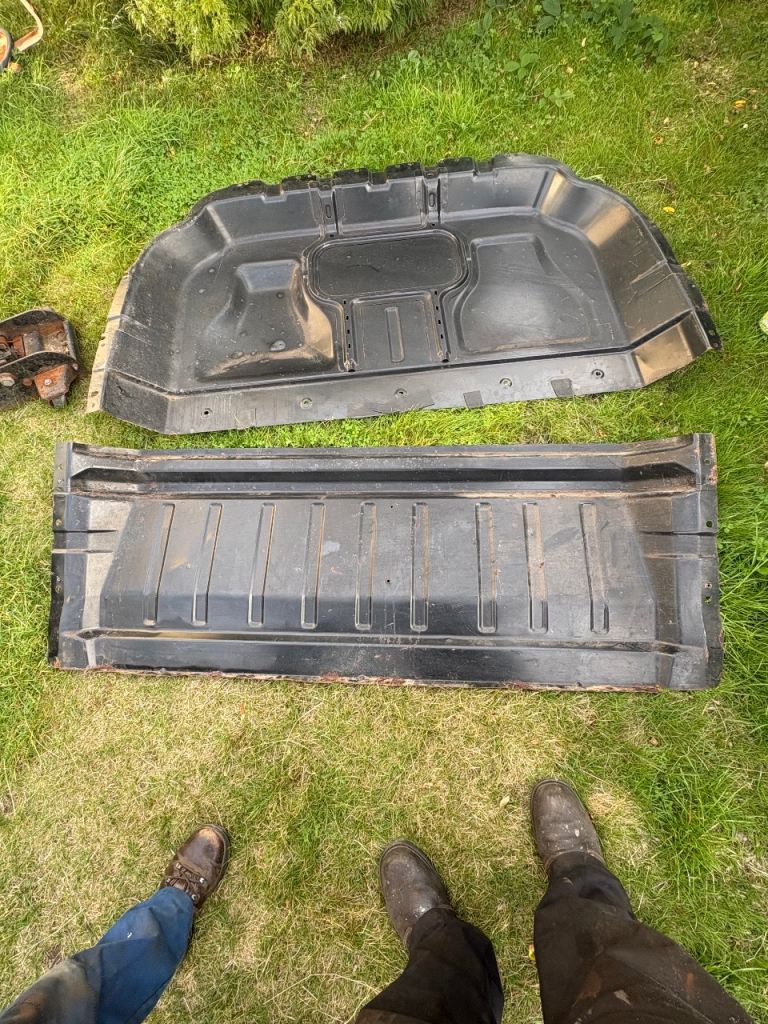 Ford Connect 2003 Bulkhead