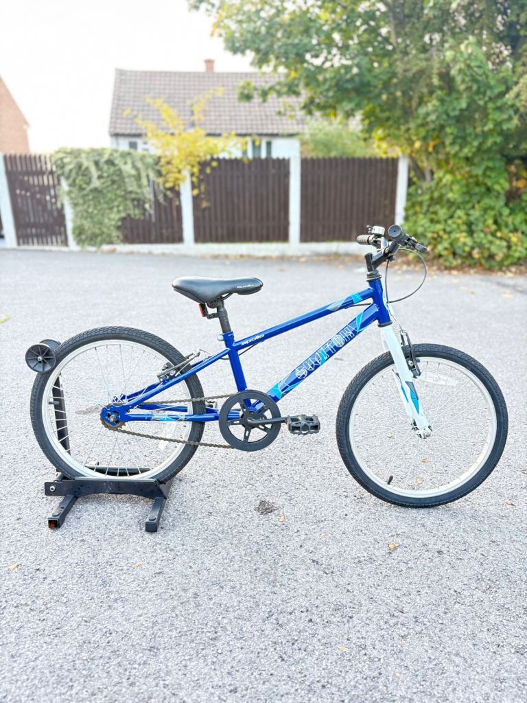 APOLLO SWITCH Child's Hybrid bike. 20 inch wheels. Serviced and fully working. Ready to ride away ‼️