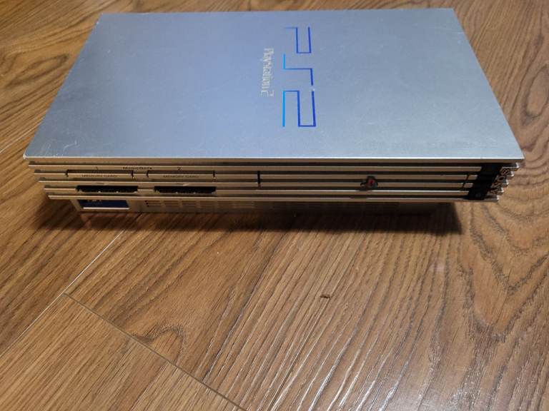 Sony playstation 2 console ps2