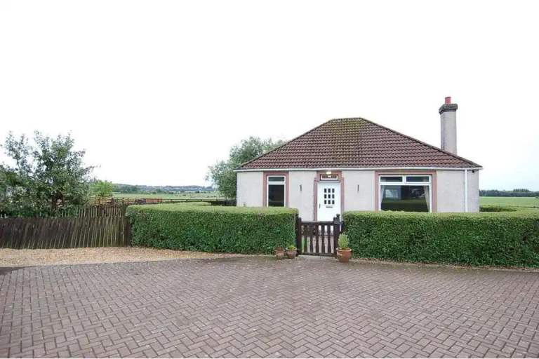 Three Bedroom Cottage To Let