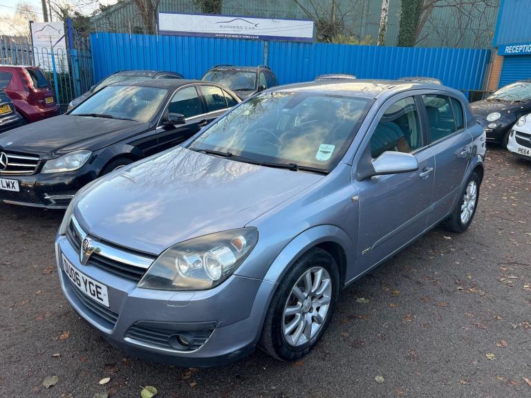2006 Vauxhall Astra 1.8i 16V Design 5dr Auto HATCHBACK PETROL Automatic