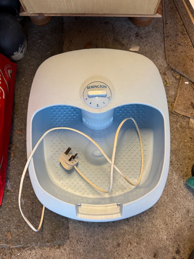 Remington Aroma Whirl Foot Spa