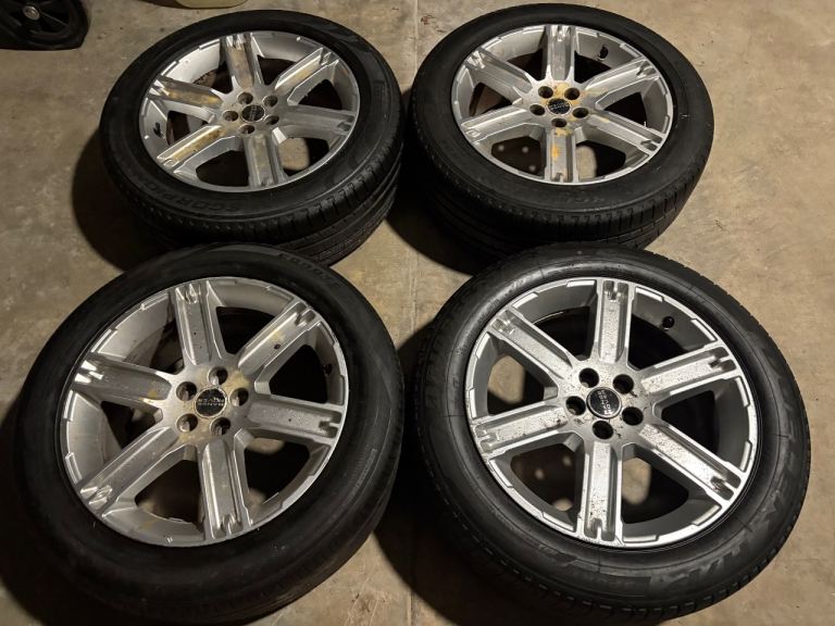 19” Range Rover Evoque Alloys 5x108