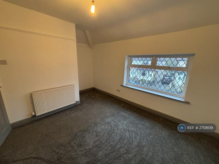 2 bedroom house in Ryden Avenue, Leyland, PR25 (2 bed) (#2712609)