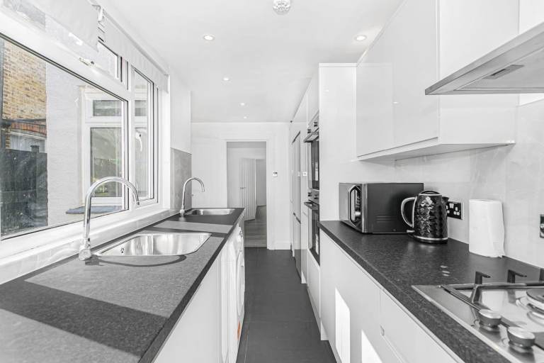 TOOTING Ensuite Room ALL BILLS INCLUDED 