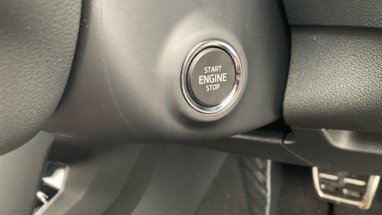 2025 Skoda Karoq 2.0 TSI Sportline Edition 4x4 5dr DSG Petrol Estate Estate Petrol Automatic