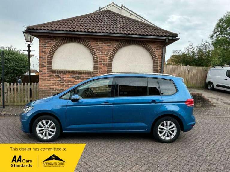 2017 Volkswagen Touran 1.2 TSI SE Family 5dr MPV PETROL Manual
