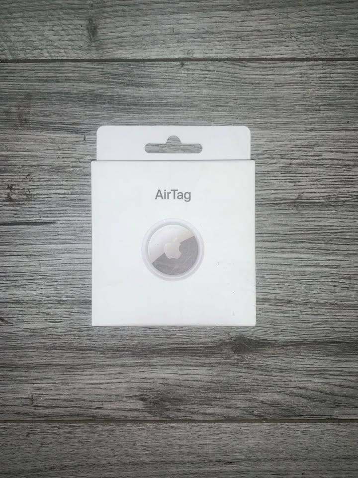 APPLE AIRTAG SINGLE PACK BRAND NEW SEALED WITH APPLE WARRANTY AND RECEIPT
