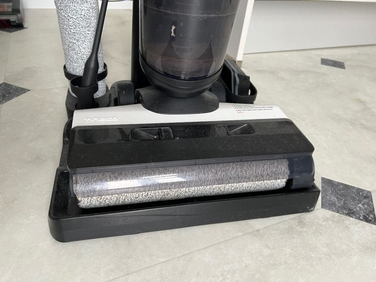 Tineco electric mop - like new