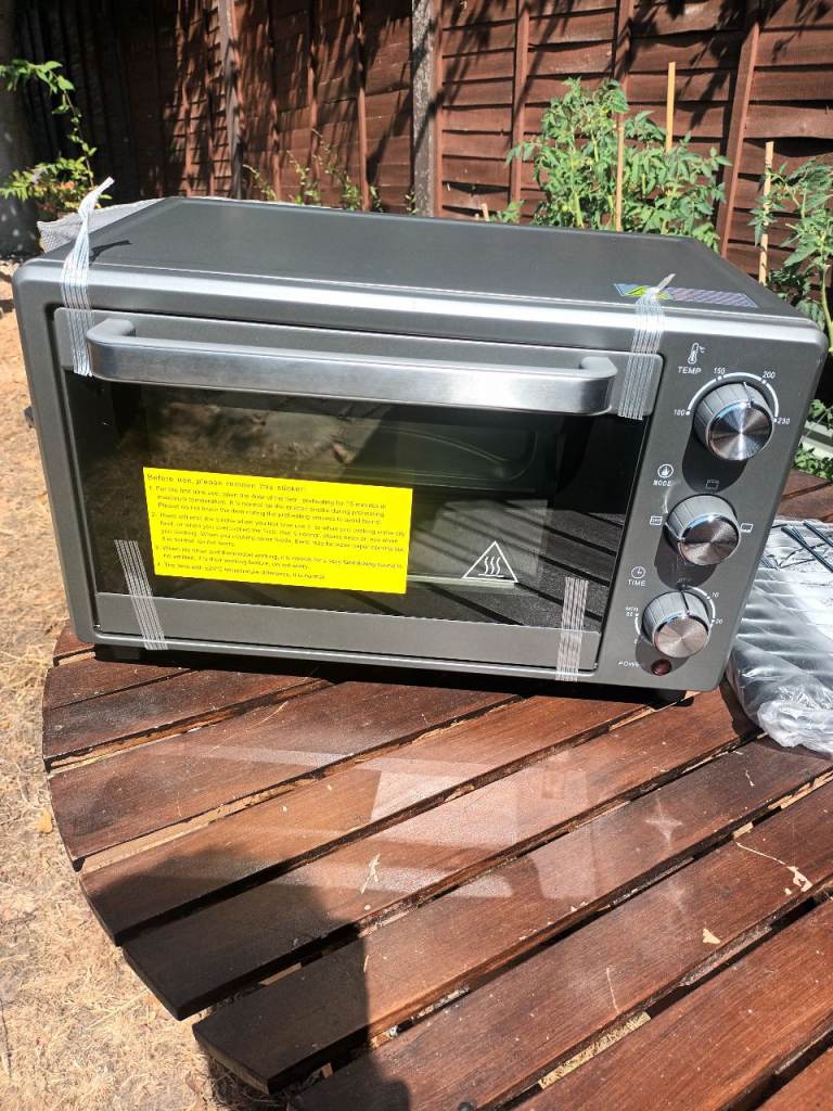 Brand New Mini Oven / Toaster Oven - Grey