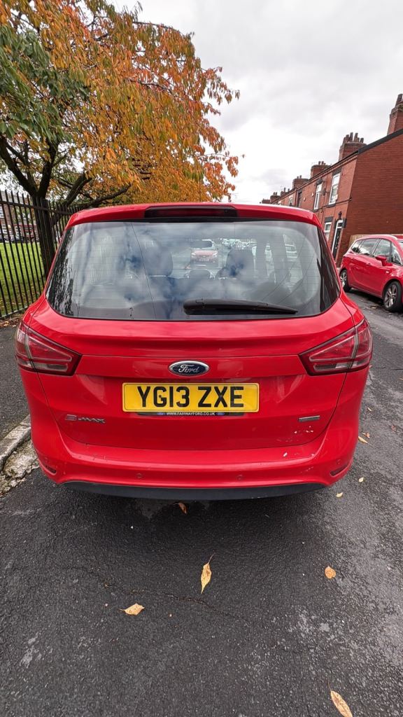 Ford B-MAX MPV 2013 Manual 1498 (cc) 5 doors