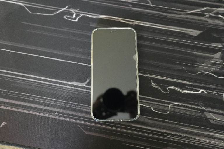 iPhone 12 Pro Max - 256gb - Blue - Unlocked - Good Condition