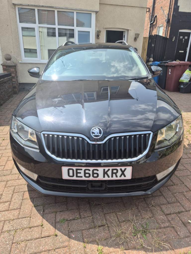 Skoda, OCTAVIA, Estate, 2016, Manual, 1598 (cc), 5 doors