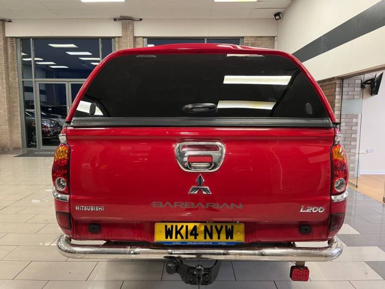2014 Mitsubishi L200 2.5 DI-D Barbarian Pickup Double Cab 4dr Diesel Manual 4WD Euro 5 (LB) (175 ...