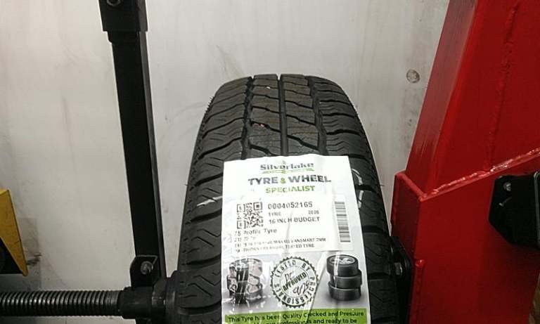 215 75 16 116/114r Maxxis Vansmart 7mm Partworn Pressure Tested Tyre