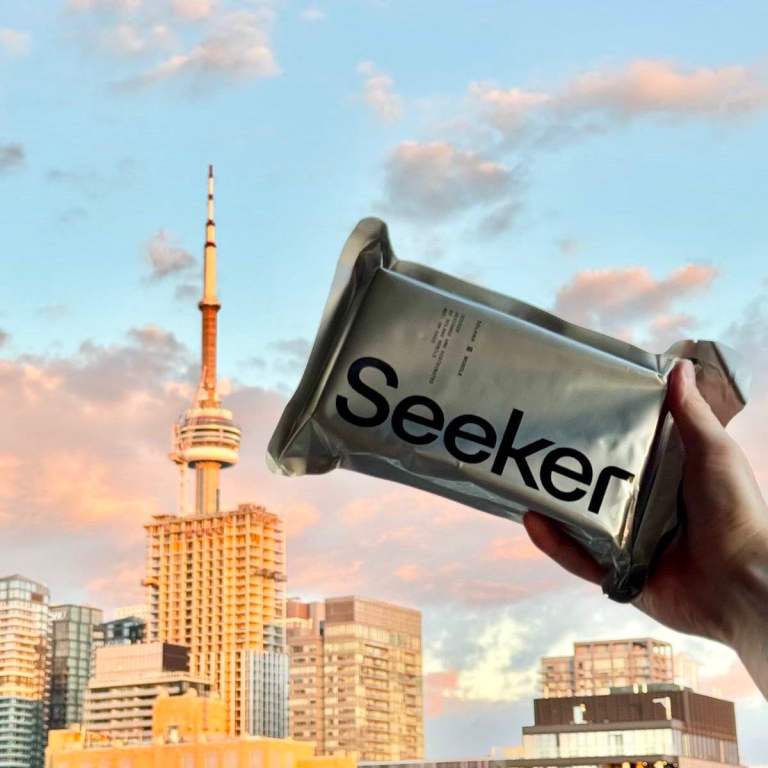 Solana Seeker MOBILE PHONE WEB3 crypto