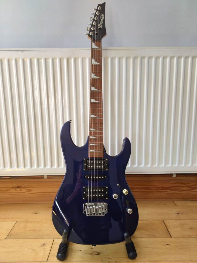 Ibanez Gio_6-String-Full Size-Electric Guitar, gig bag, & 10W amp