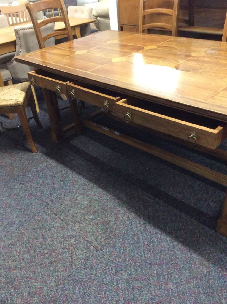 Dining table & 5 chairs #63475  £300