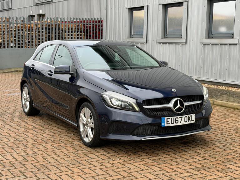 image for  Mercedes-Benz A-Class 1.5 A180d Sport (Premium) 7G-DCT Euro 6 (s/s) 5dr Diesel Automatic