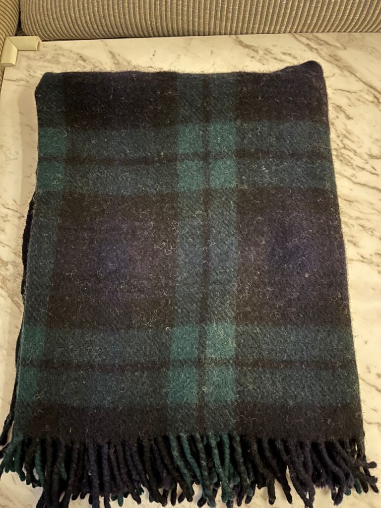 Small Jonelle All Wool Blanket Throw Green