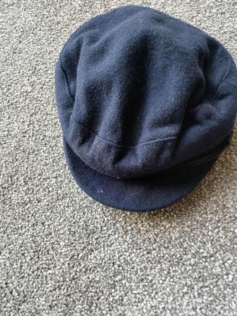 Vintage navy cap