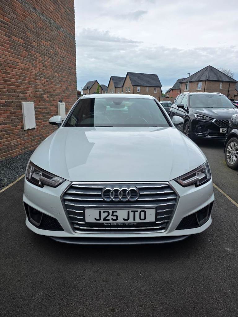 Audi, A4, Saloon, 2019, Semi-Auto, 1984 (cc), 4 doors