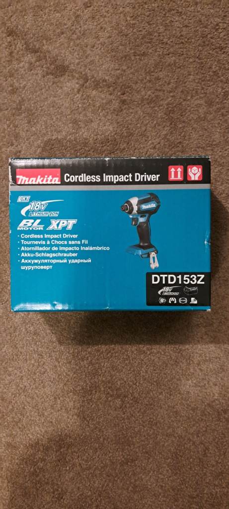 Makita cordless impact driver DTD15EZ
