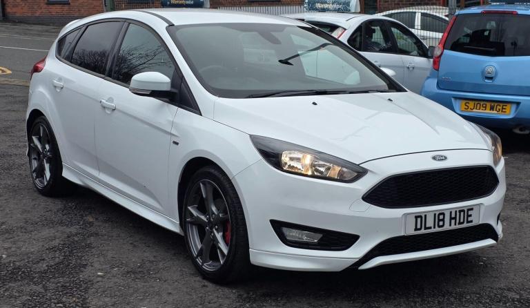  Ford Focus 1.0T EcoBoost ST-Line X Auto Euro 6 (s/s) 5dr Petrol Automatic
