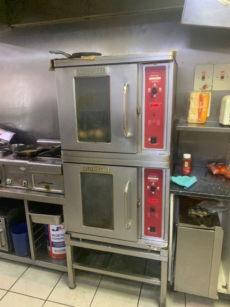 Blodgett double electric commercial oven 