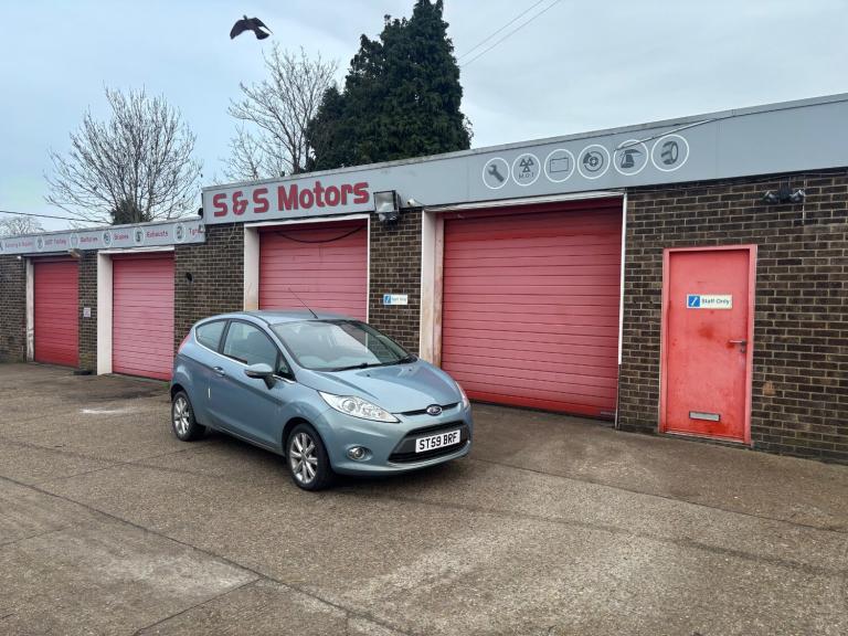 2009 Ford Fiesta 1.25 Zetec 3dr [82] HATCHBACK Petrol Manual
