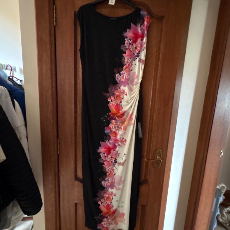 Brand New Roman Floral Maxi Dress – UK 14