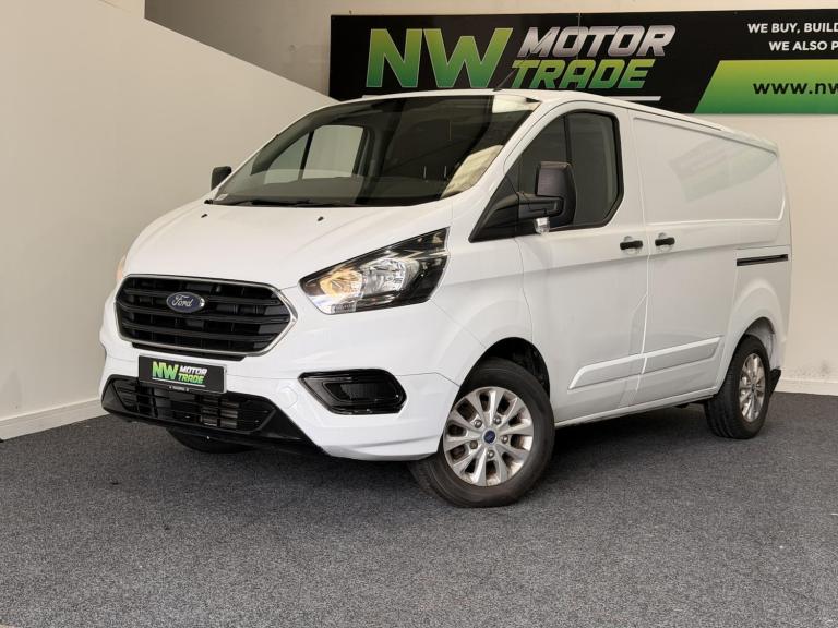 image for 2018 Ford Transit Custom 2.0 TDCi 105ps Low Roof Van PANEL VAN DIESEL Manual