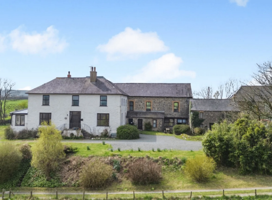 Double Room with Ensuite in Letterston, Near Fishguard
