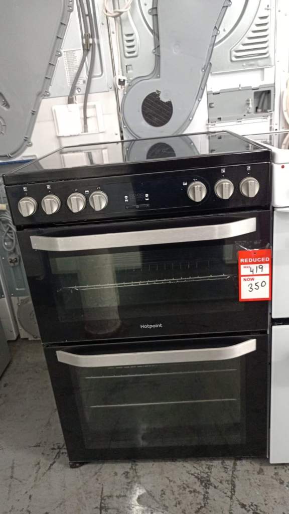 Hotpoint 60cm ceramic Cooker 