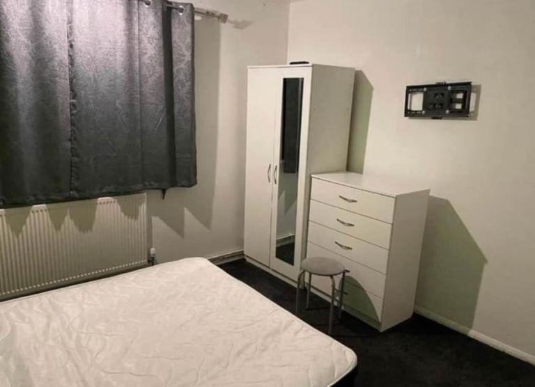 One double bedroom 