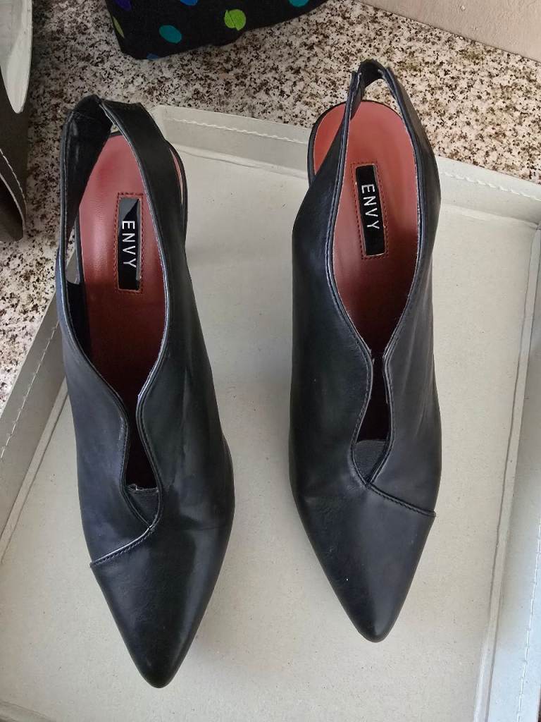 ENVY Black Slingback Heels – Good Condition