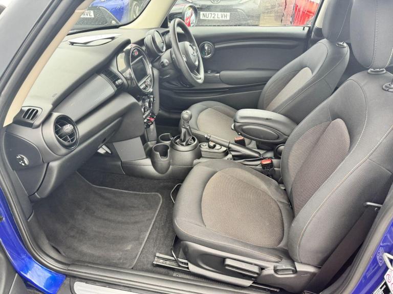 2020 MINI Hatch 1.5 Cooper Classic II 3dr HATCHBACK PETROL Manual