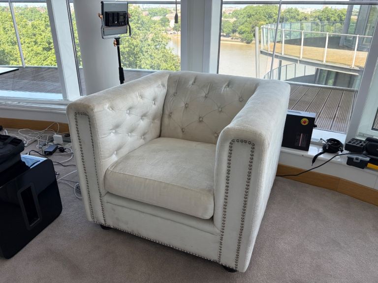 Free 2 x free chesterfield arm chairs 